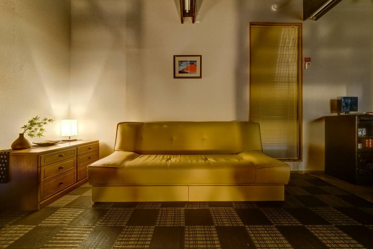 Shinjuku Garden House Apartment Tokyo Exterior photo